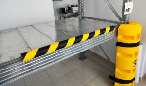 Αυτοκόλλητη προστατευτική ταινία 3Μ, μήκους 1,00μ. από αφρό πολϋουρεθάνης